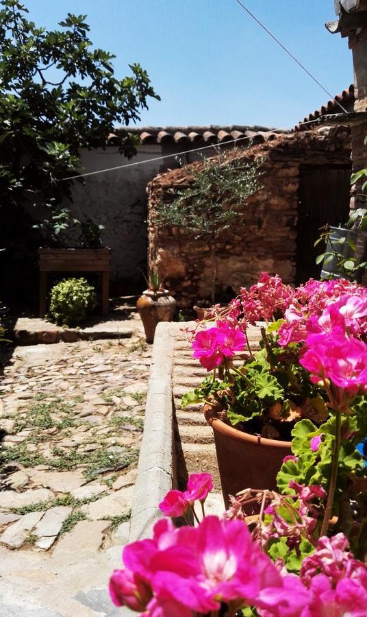 Casa De La Panaderia Guest House Los Navalucillos Eksteriør bilde